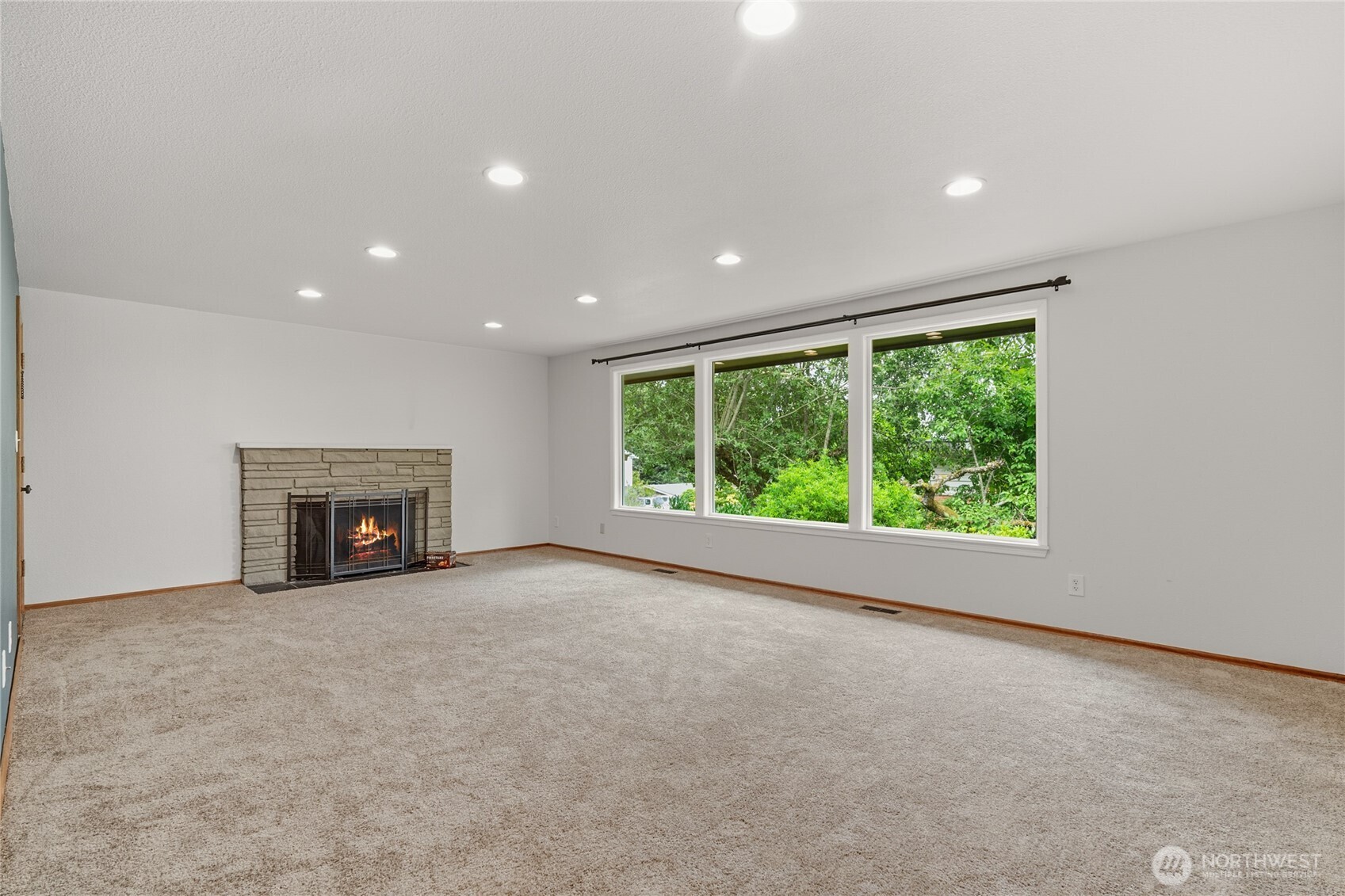 11254 Southeast 182nd Street Renton, WA 98055 - Photo 9 of 38 Gallery Image 9