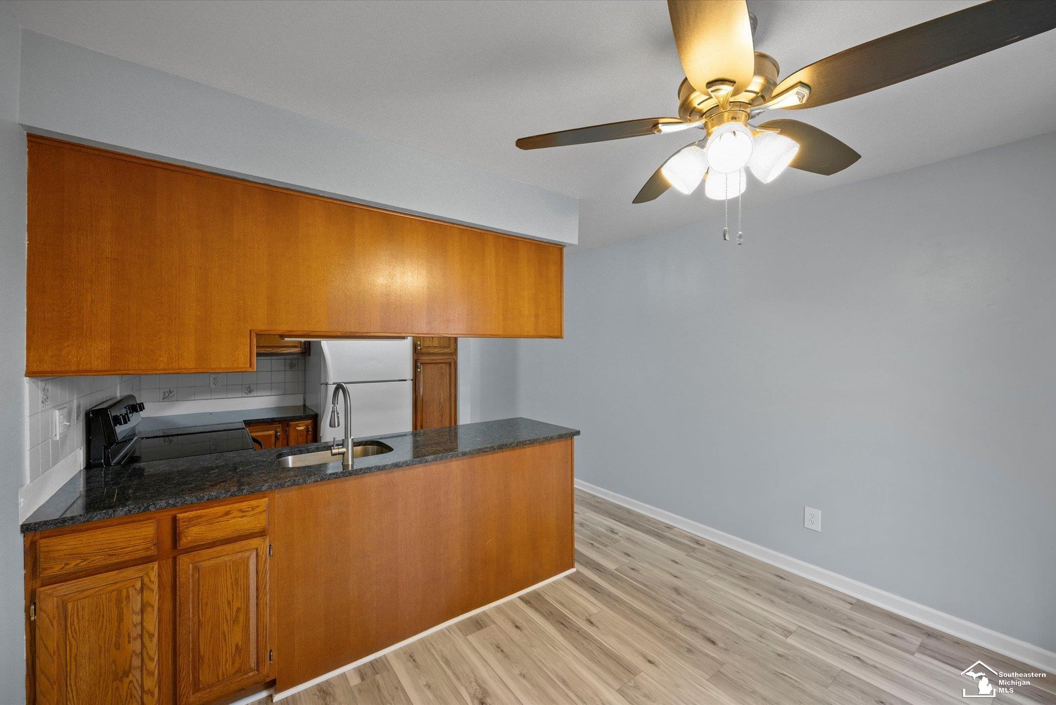 17400 Rudgate Street Southgate, MI 48195 - Photo 19 of 27