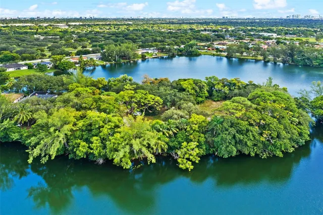 a view of a garden with a lake