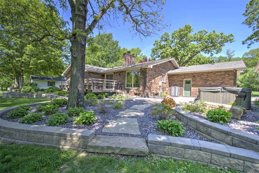 635 West Hickory Point Road Forsyth, IL 62535 - Photo 33 of 40