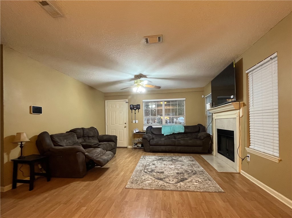 112 Brandenberry Road Brunswick, GA 31523 - Photo 4 of 20