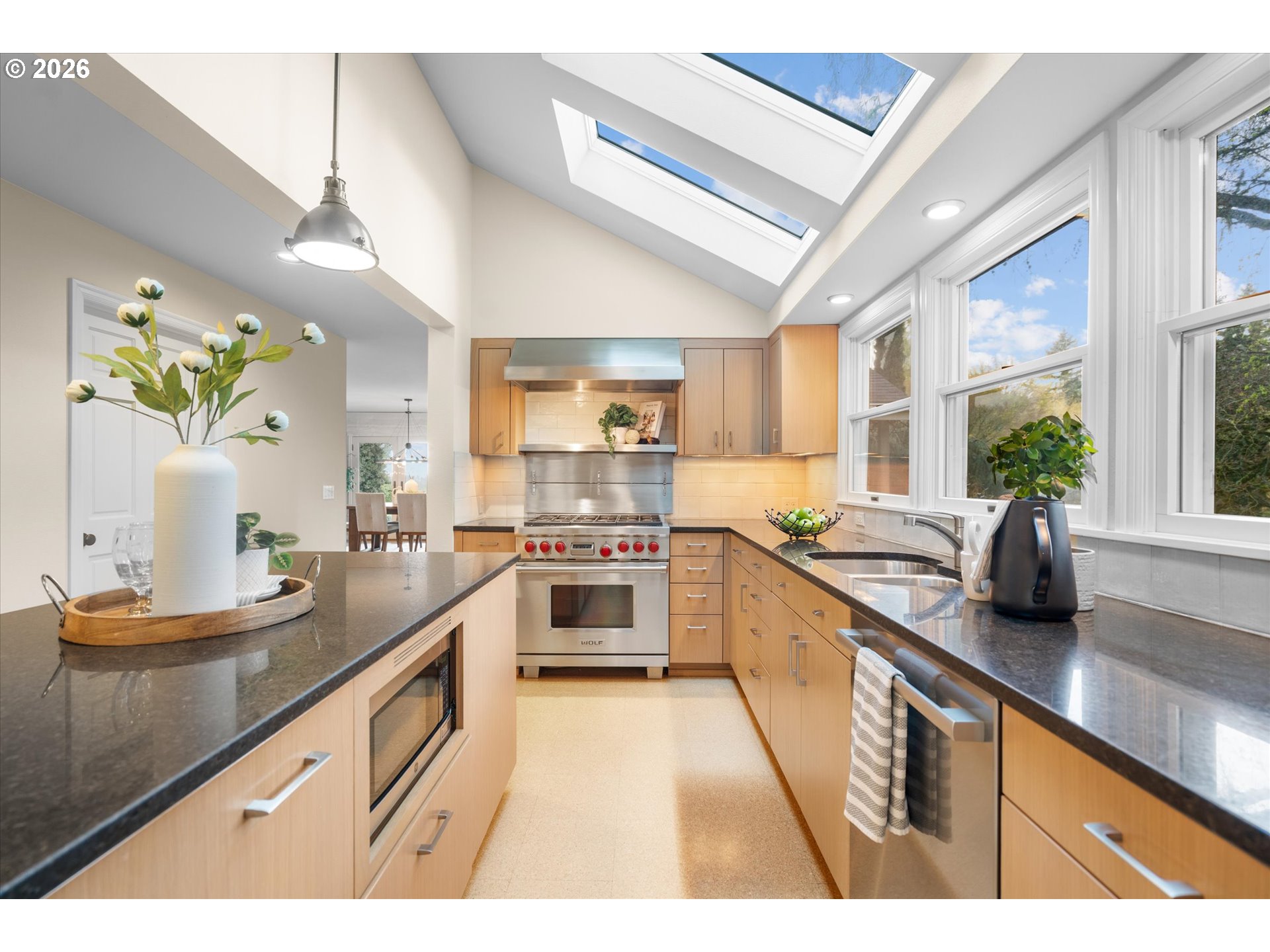 9045 Northwest Kaiser Road Portland, OR 97231 - Photo 17 of 46