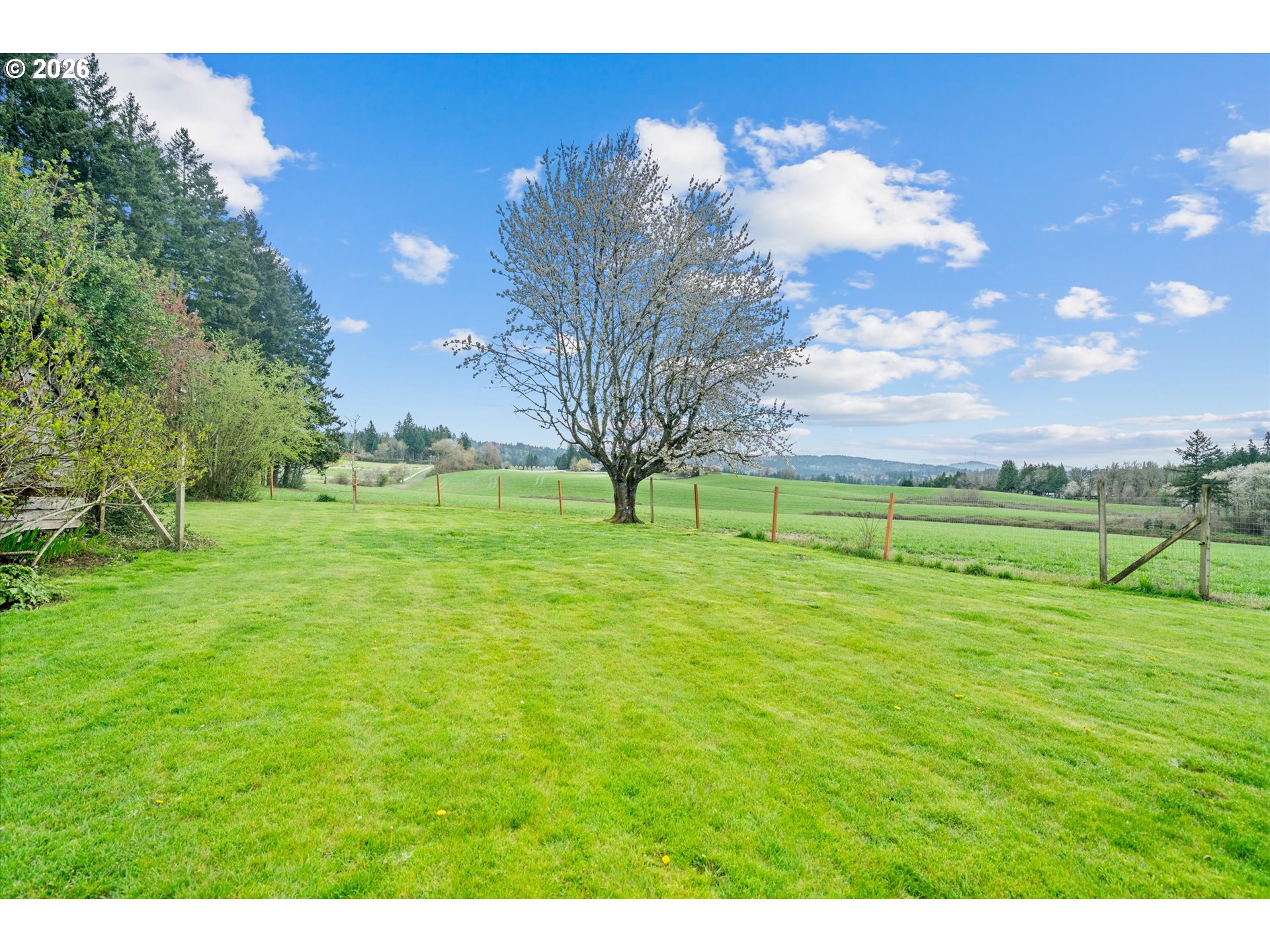 9045 Northwest Kaiser Road Portland, OR 97231 - Photo 37 of 46