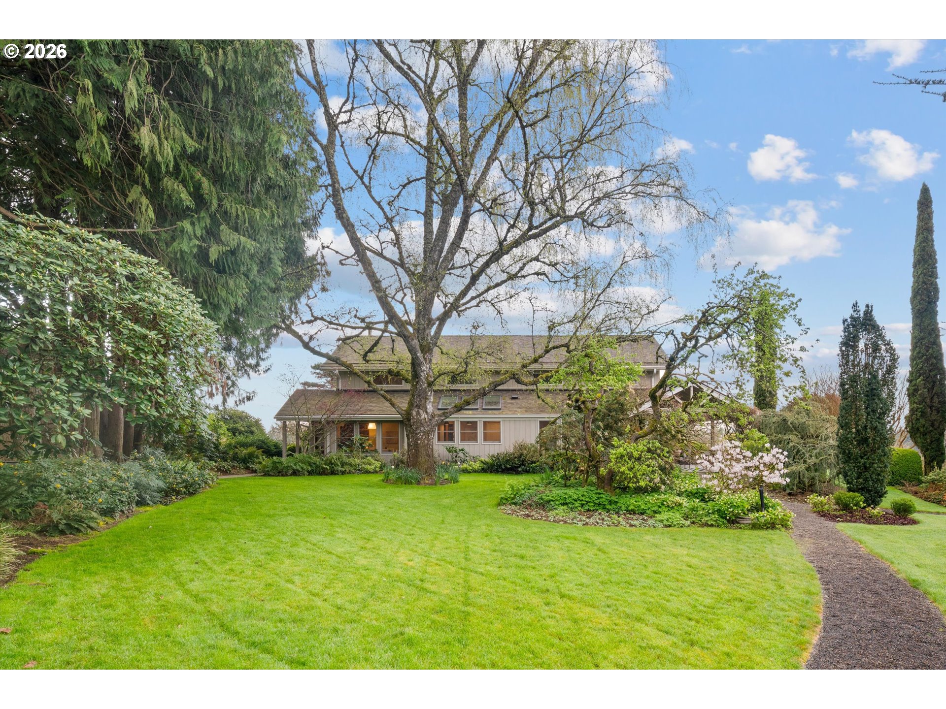 9045 Northwest Kaiser Road Portland, OR 97231 - Photo 10 of 46