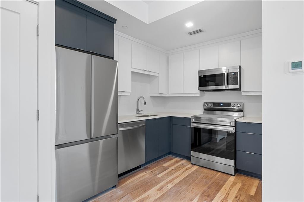 2909 Peachtree Street Northeast, Unit 206 Atlanta, GA 30305 - Photo 5 of 15