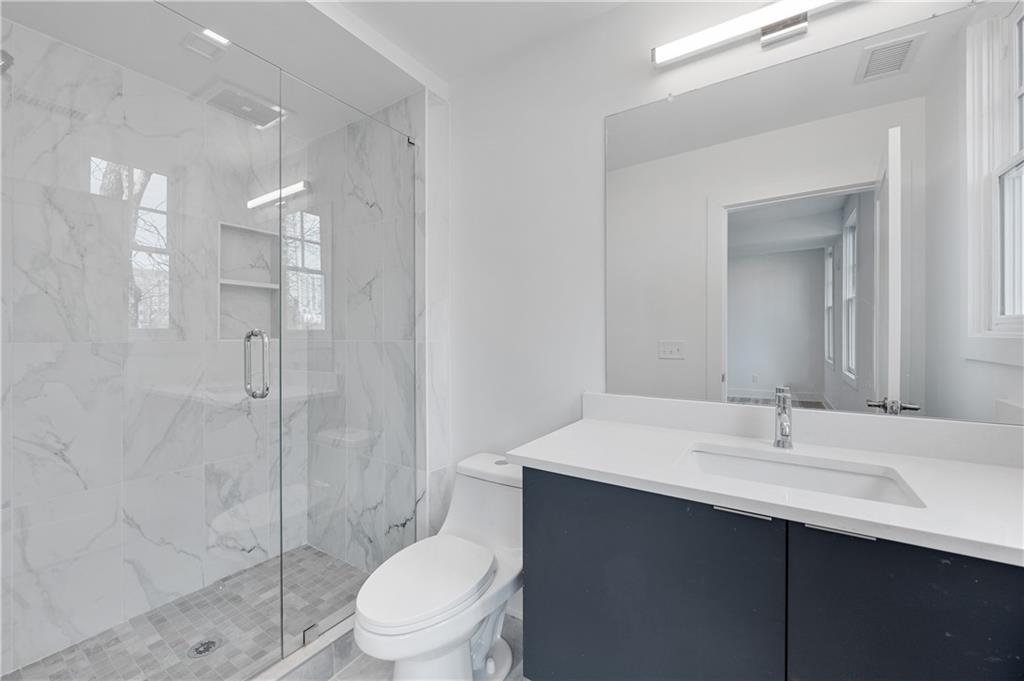 2909 Peachtree Street Northeast, Unit 206 Atlanta, GA 30305 - Photo 9 of 15