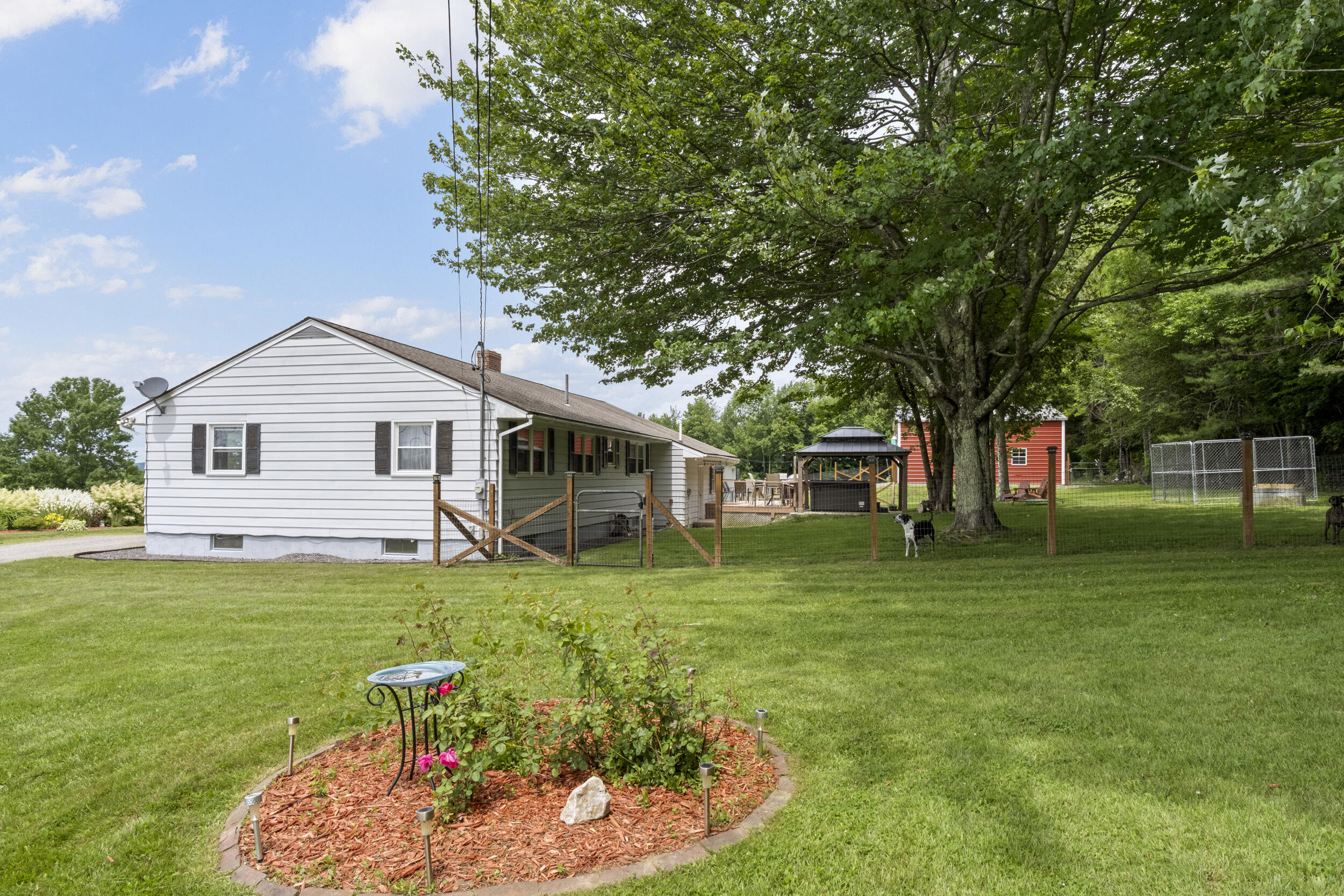 417 Main Street Readfield, ME 04355 - Photo 8 of 45 417_main_st-exterior-09
