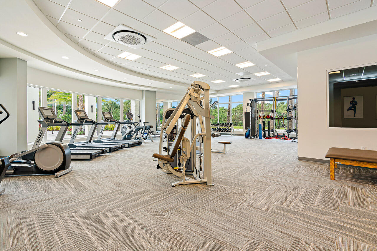 2720 Donald Ross Road, Unit 203 Palm Beach Gardens, FL 33410 - Photo 22 of 35 a view of a room with gym equipment
