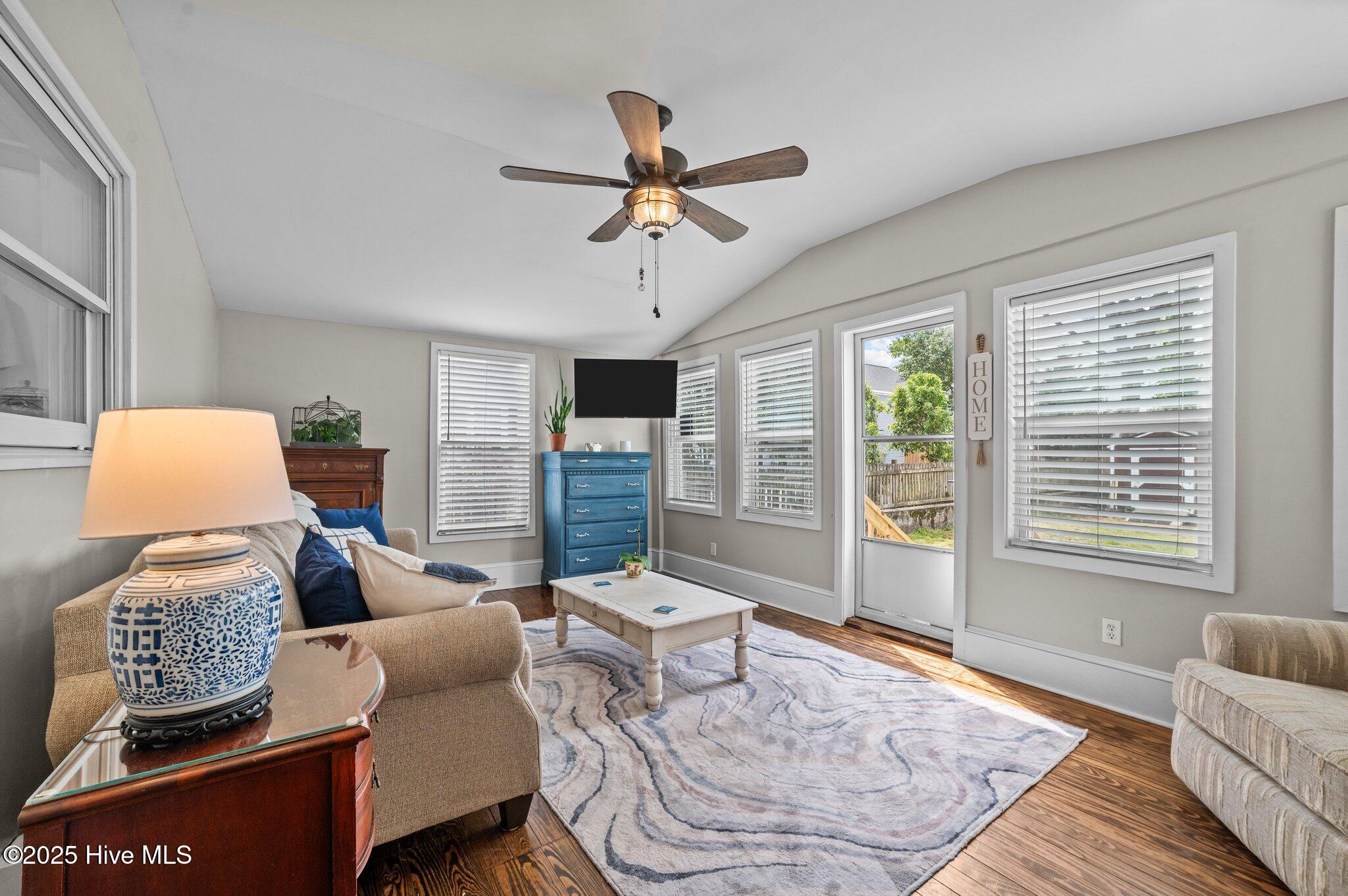 423 East Main Street Washington, NC 27889 - Photo 17 of 51 1FD0B599-CB82-4309-8516-5C029723E1F4