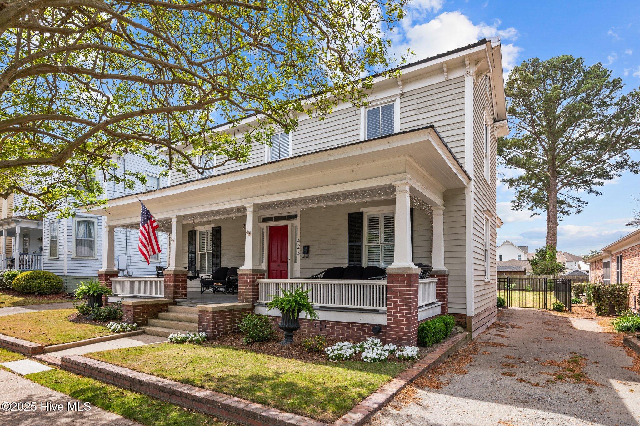 423 East Main Street Washington, NC 27889 - Photo 2 of 51 C4886657-8CC1-4F7D-A5C7-883B207C6CCE