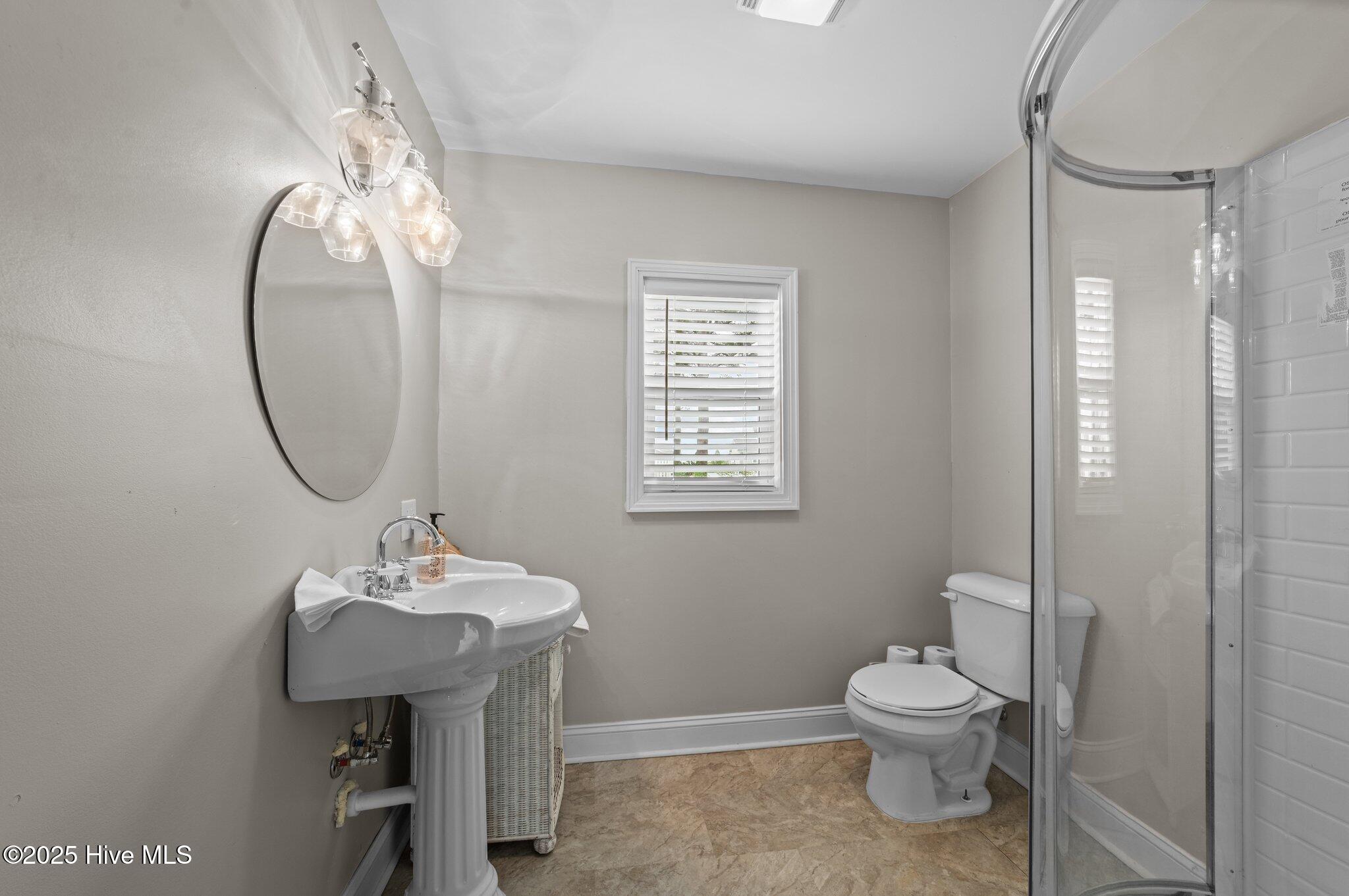 423 East Main Street Washington, NC 27889 - Photo 33 of 51 FD4E799D-1102-415B-837F-725F25EC6712