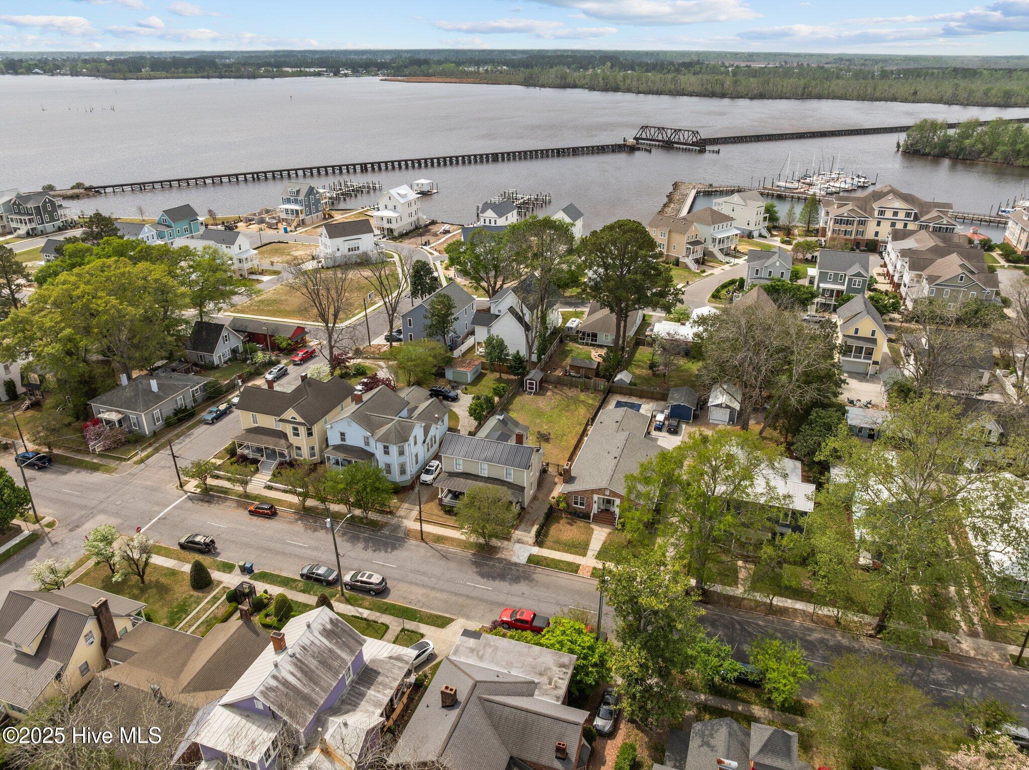 423 East Main Street Washington, NC 27889 - Photo 45 of 51 A0354859-4193-42F3-A212-95C4CDB3A433