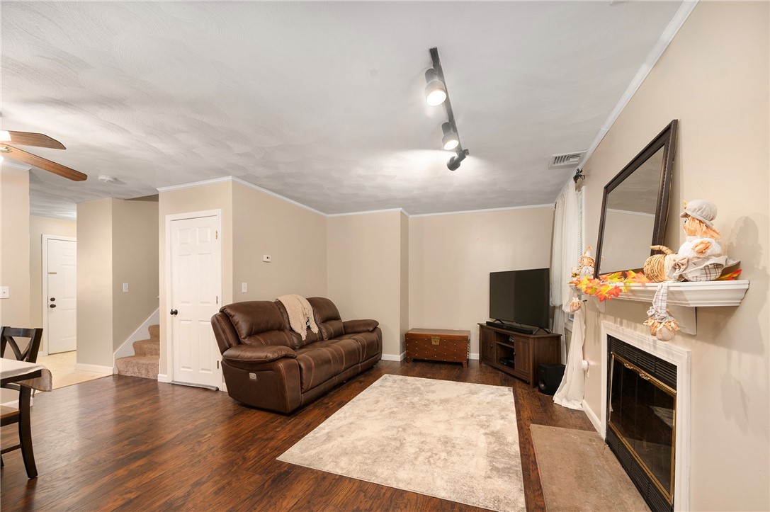 1603 Plainfield Pike, Unit A11 Johnston, RI 02919 - Photo 11 of 25