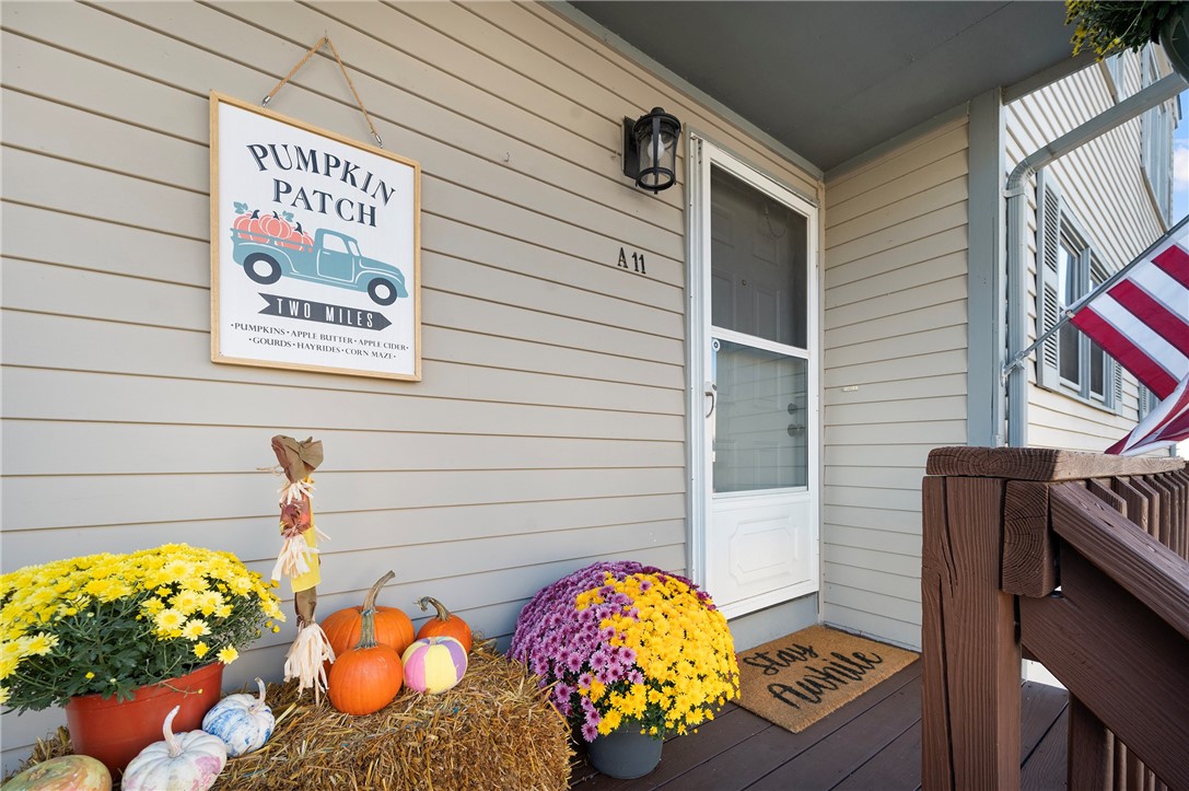 1603 Plainfield Pike, Unit A11 Johnston, RI 02919 - Photo 3 of 25