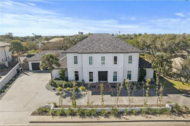 $1,200,000 | 3615 Ocean Drive, Corpus Christi, TX 78411