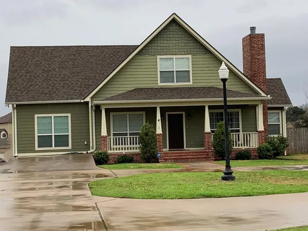 $360,000 | 744 North Old Robinson Road, Robinson, TX 76706