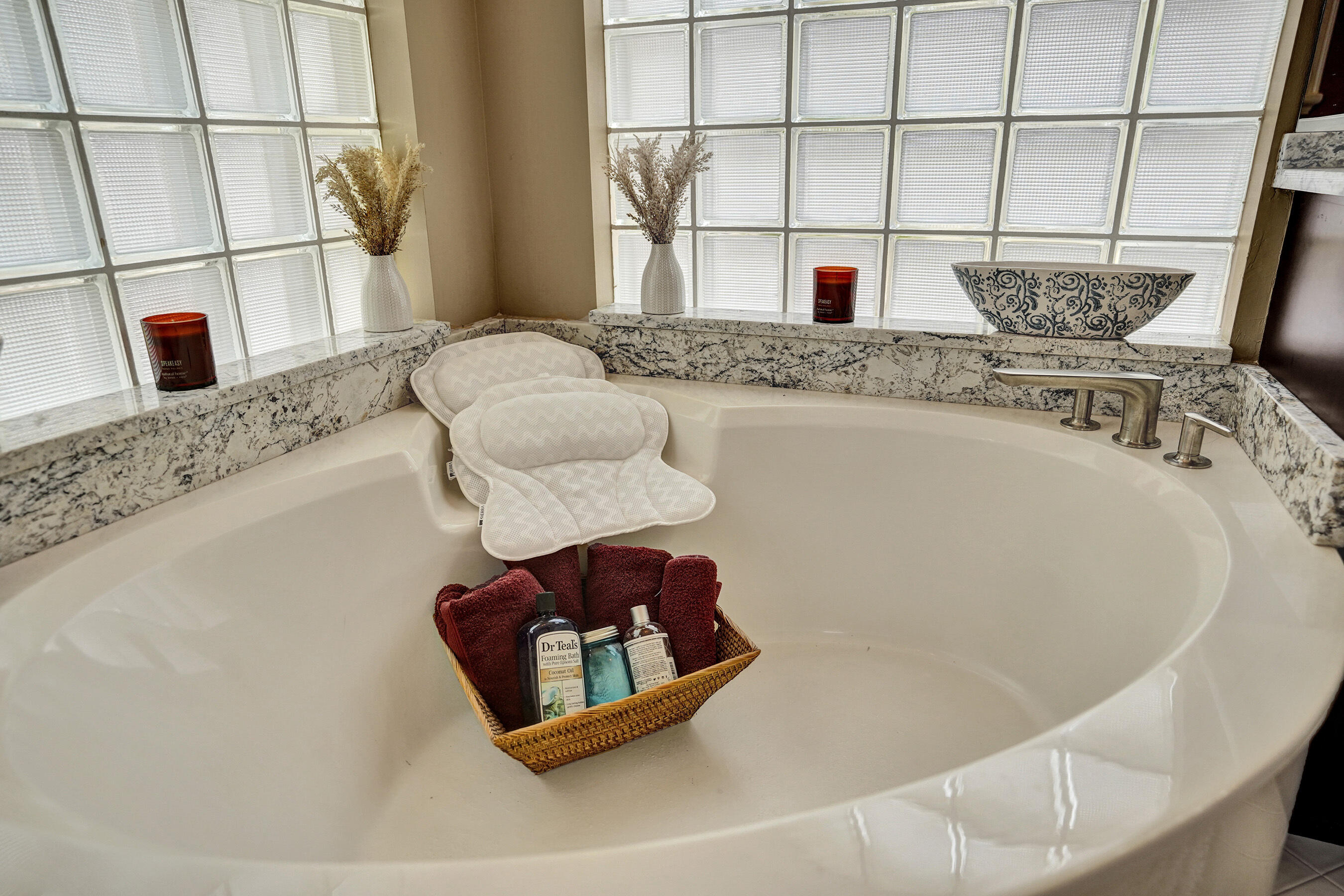 10063 Umberland Place Boca Raton, FL 33428 - Photo 46 of 97 a bathroom with a granite countertop sink and a large mirror