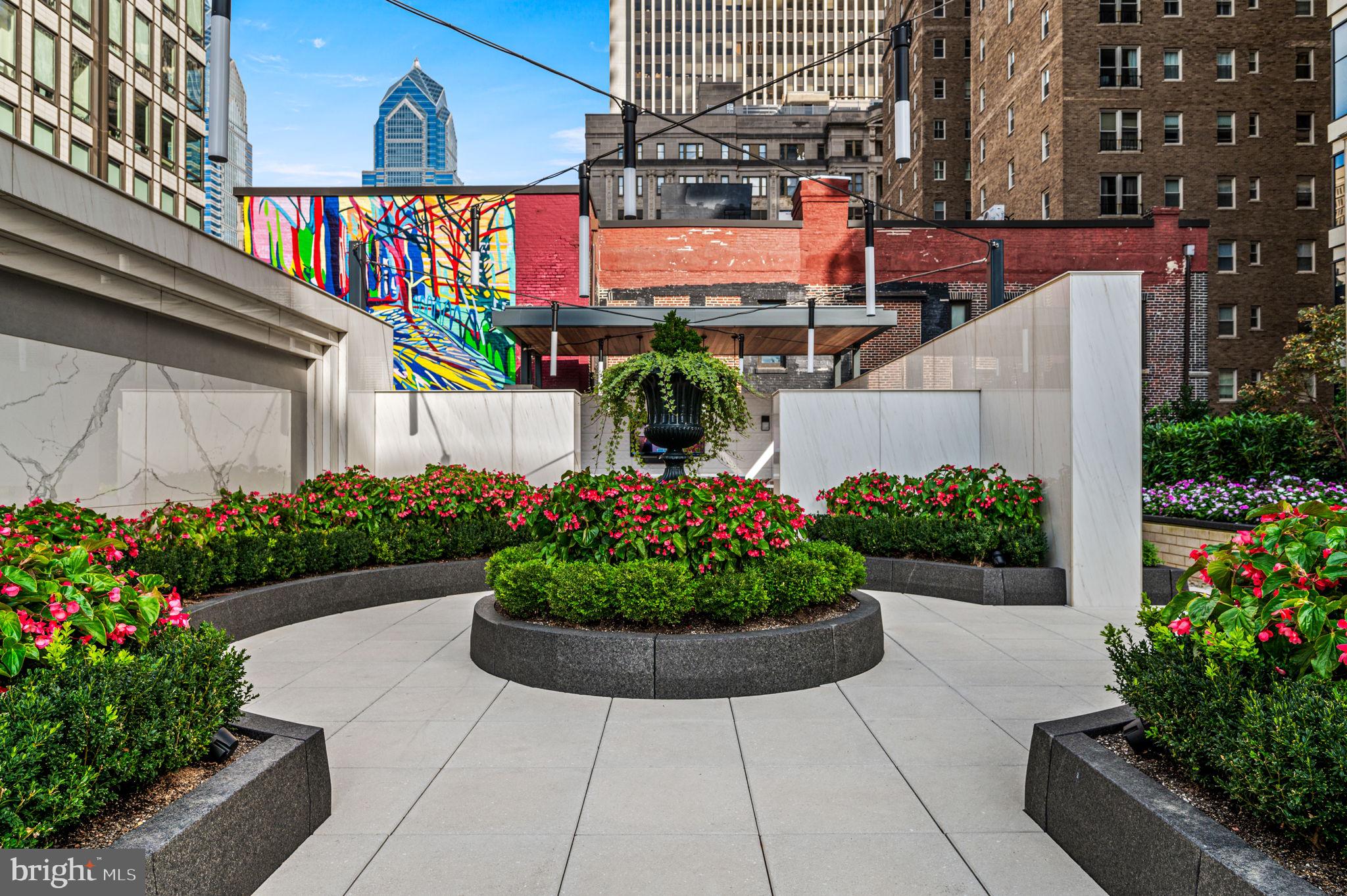 1911 Walnut Street, Unit PH4701 Philadelphia, PA 19103 - Photo 25 of 29