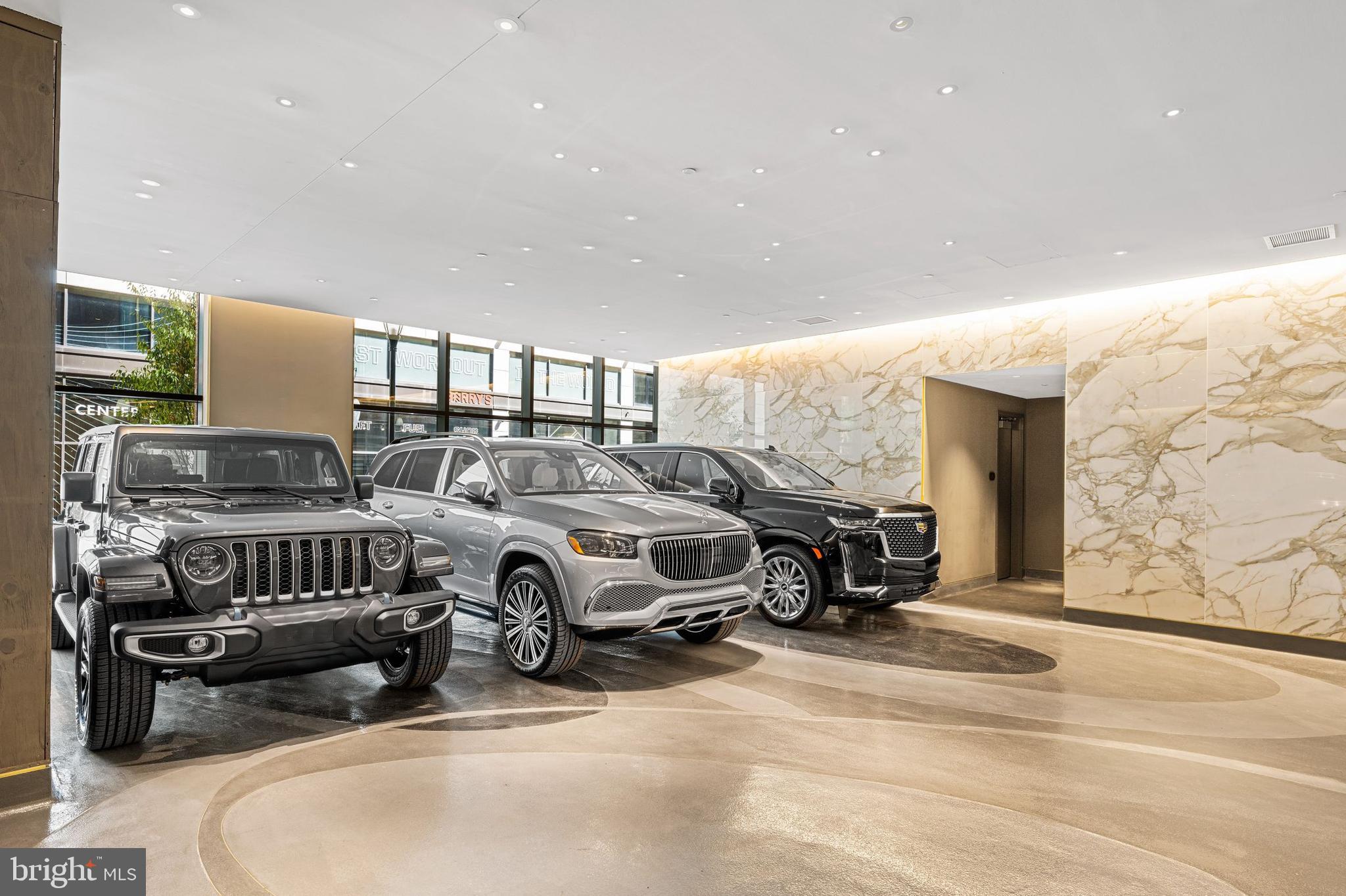 1911 Walnut Street, Unit PH4701 Philadelphia, PA 19103 - Photo 28 of 29 a bedroom with bed and a window