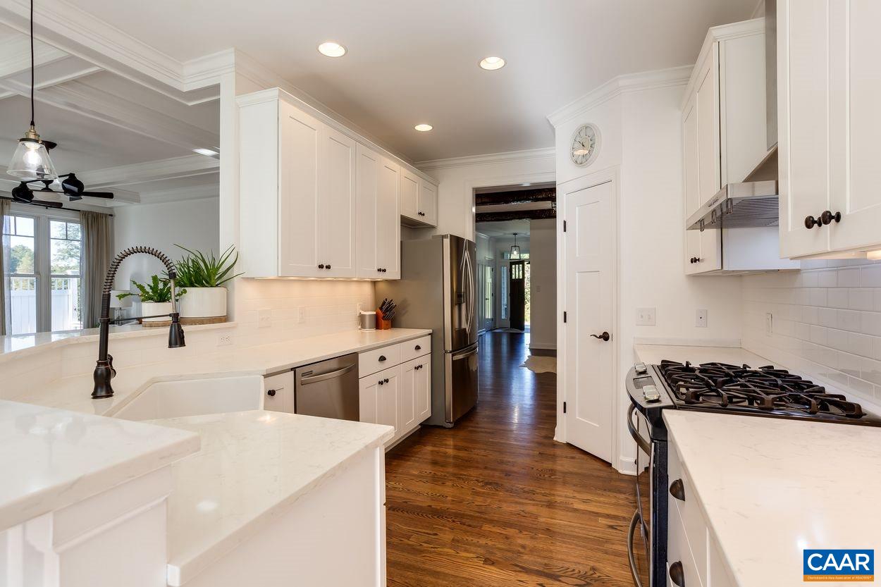 205 Two Rivers Drive Troy, VA 22974 - Photo 8 of 39 Gallery Image 8