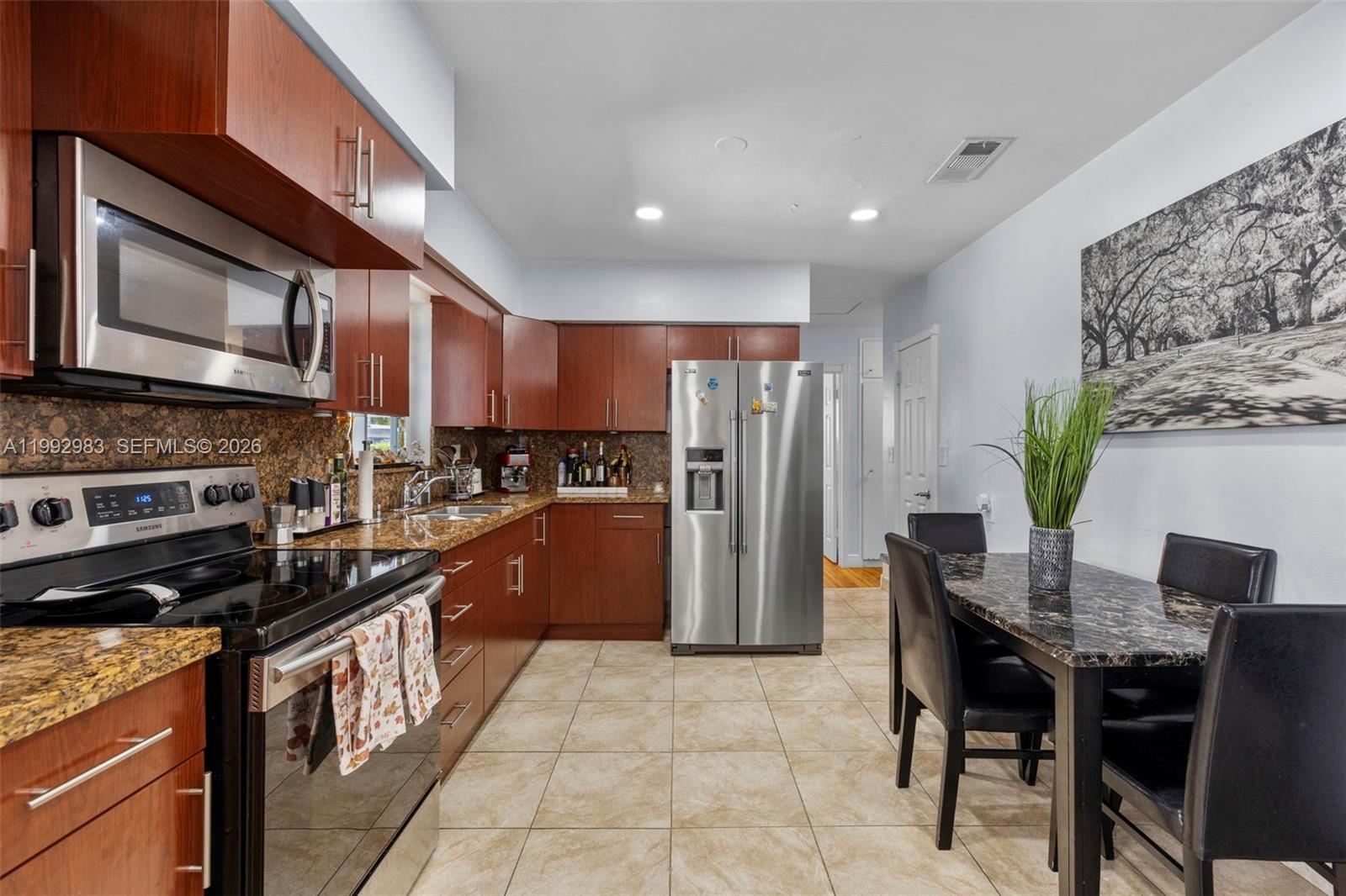 8631 Southwest 16th Terrace Miami, FL 33155 - Photo 19 of 36