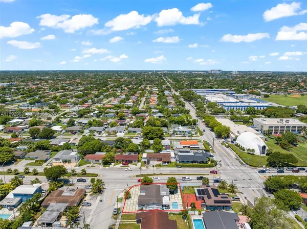 $899,000 | 8631 Southwest 16th Terrace, Miami, FL 33155