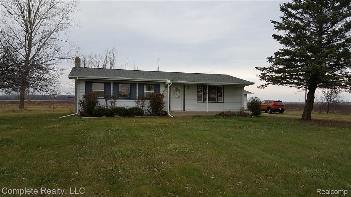 132 West Anderson Road Linwood, MI 48634 - Photo 3 of 25 2015-11-30 14.44