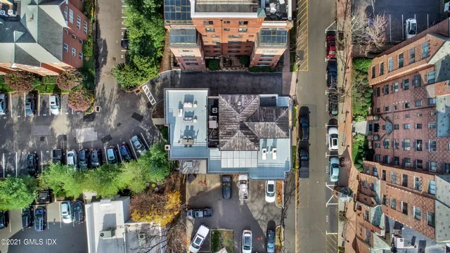 $27,500 | 9 Lafayette Court, Unit PH, Greenwich, CT 06830