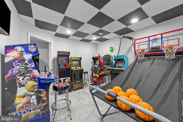 $690,000 | 8 Christopher Drive, Marlton, NJ 08053