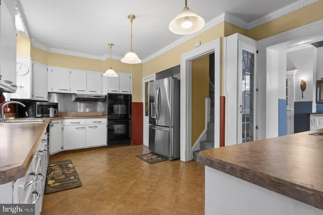 $999,000 | 1908 Woodlawn Avenue, Wilmington, DE 19806