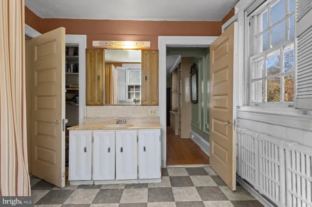 $999,000 | 1908 Woodlawn Avenue, Wilmington, DE 19806