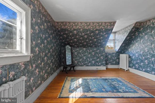 $999,000 | 1908 Woodlawn Avenue, Wilmington, DE 19806