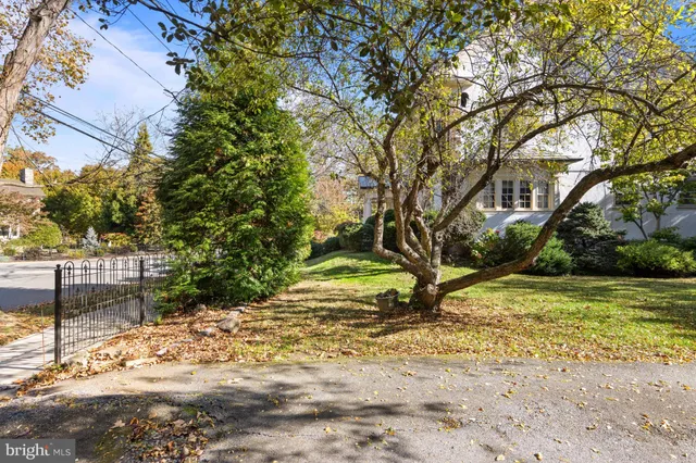 $999,000 | 1908 Woodlawn Avenue, Wilmington, DE 19806