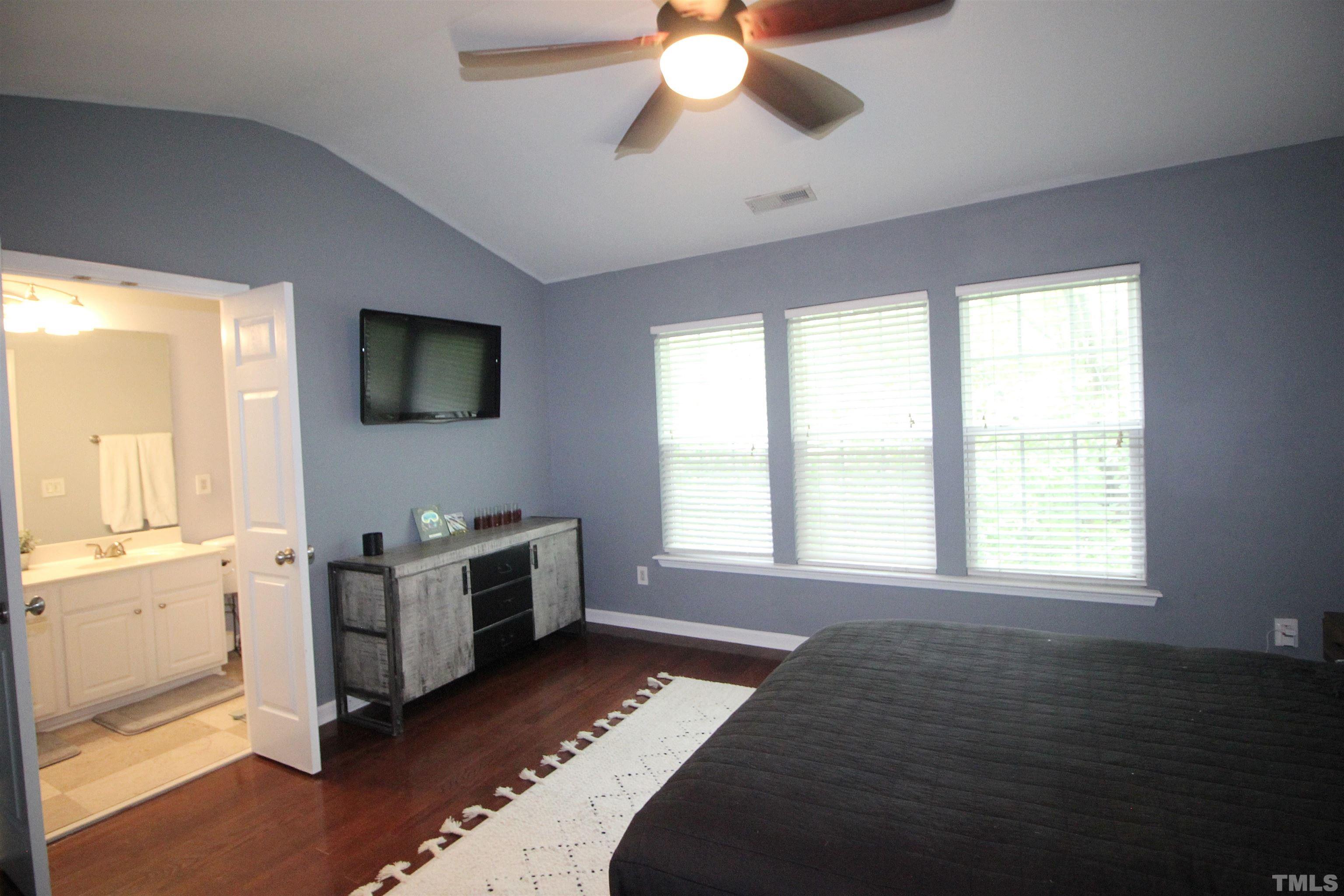 7246 Galon Glen Road Raleigh, NC 27613 - Photo 12 of 24