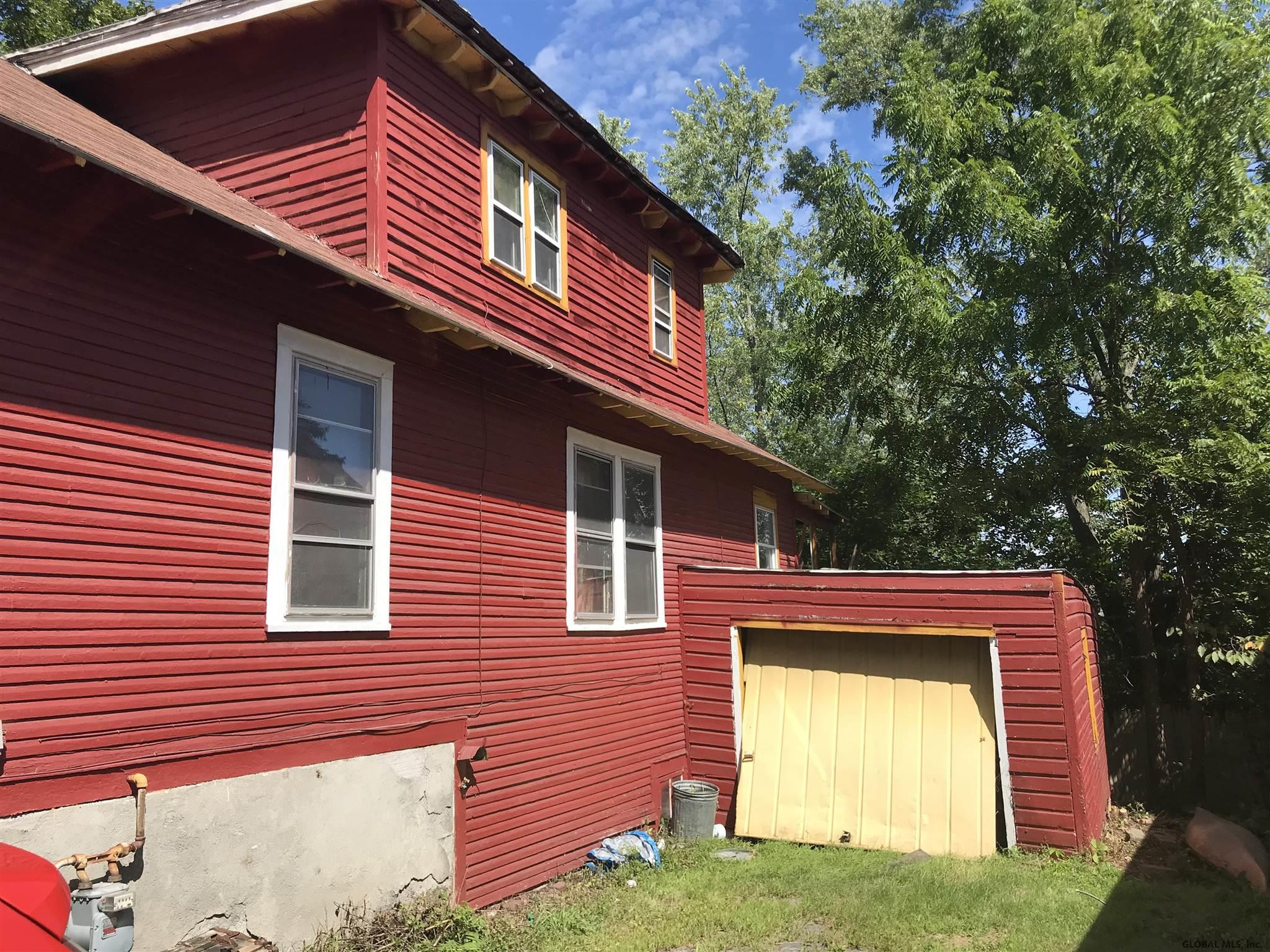 23 Boght Road Colonie, NY 12189 - Photo 3 of 4 Photo 3