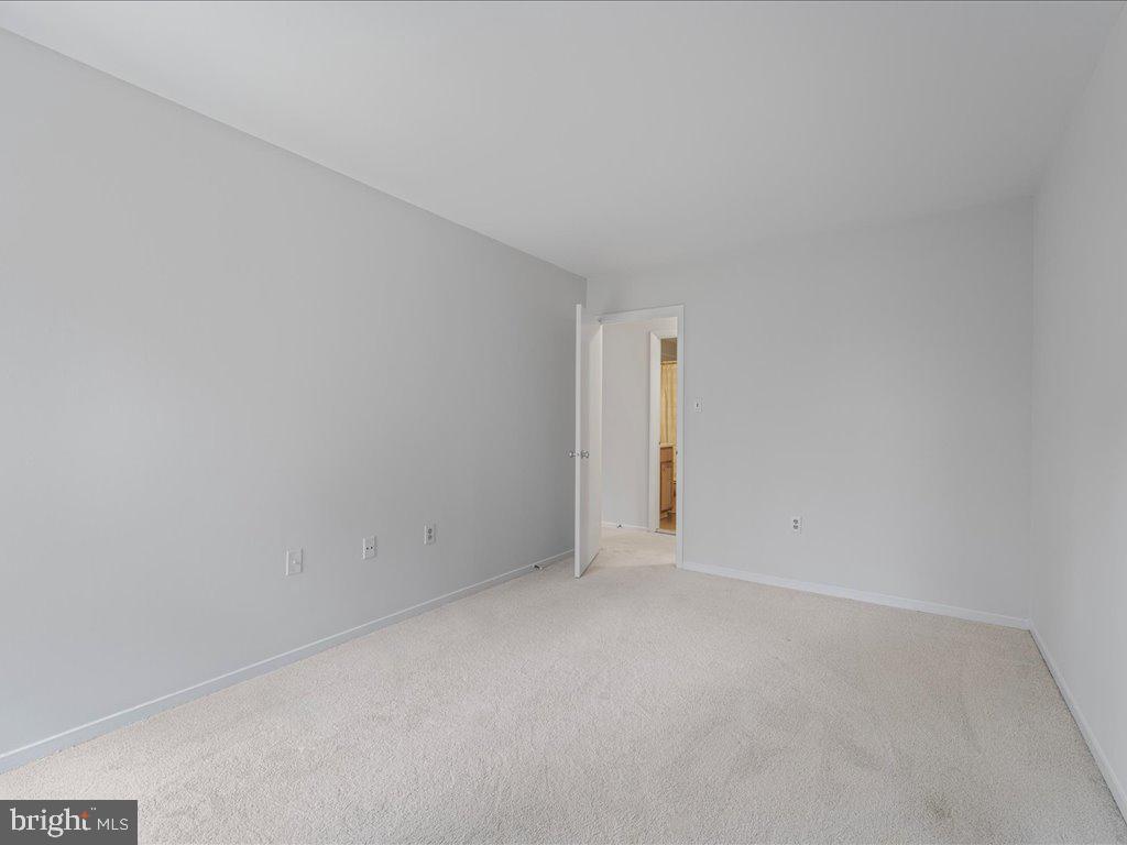 11942 Escalante Court Reston, VA 20191 - Photo 23 of 45 Bedroom 3