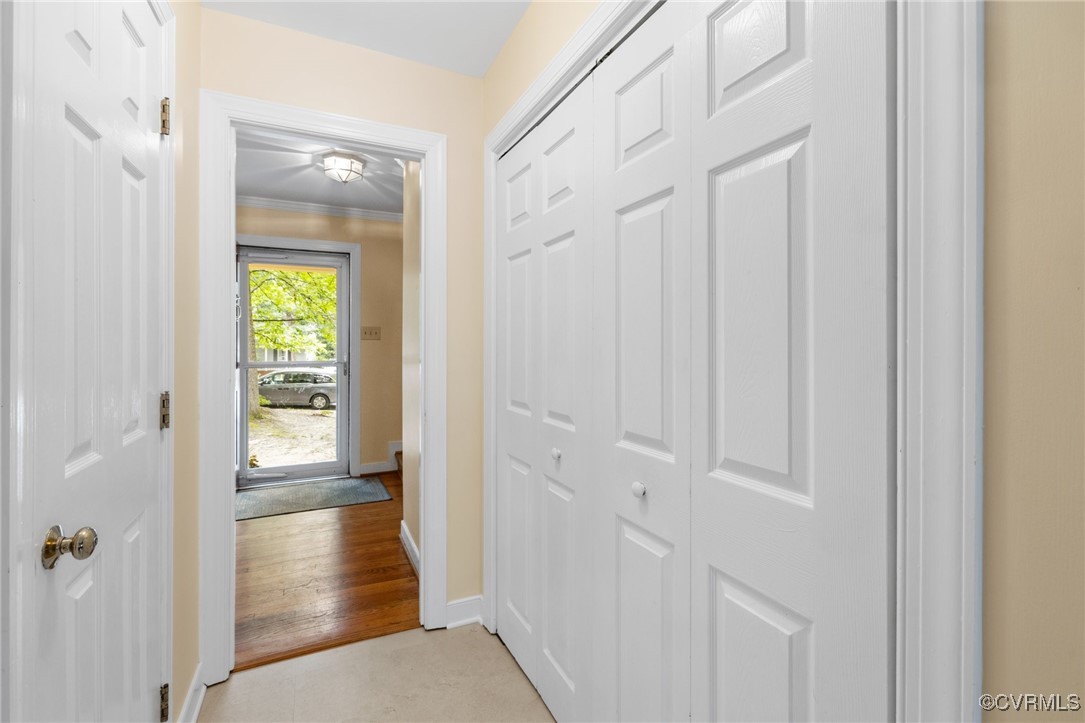 8264 Siege Road Mechanicsville, VA 23111 - Photo 12 of 29 a bathroom with a tub and shower view