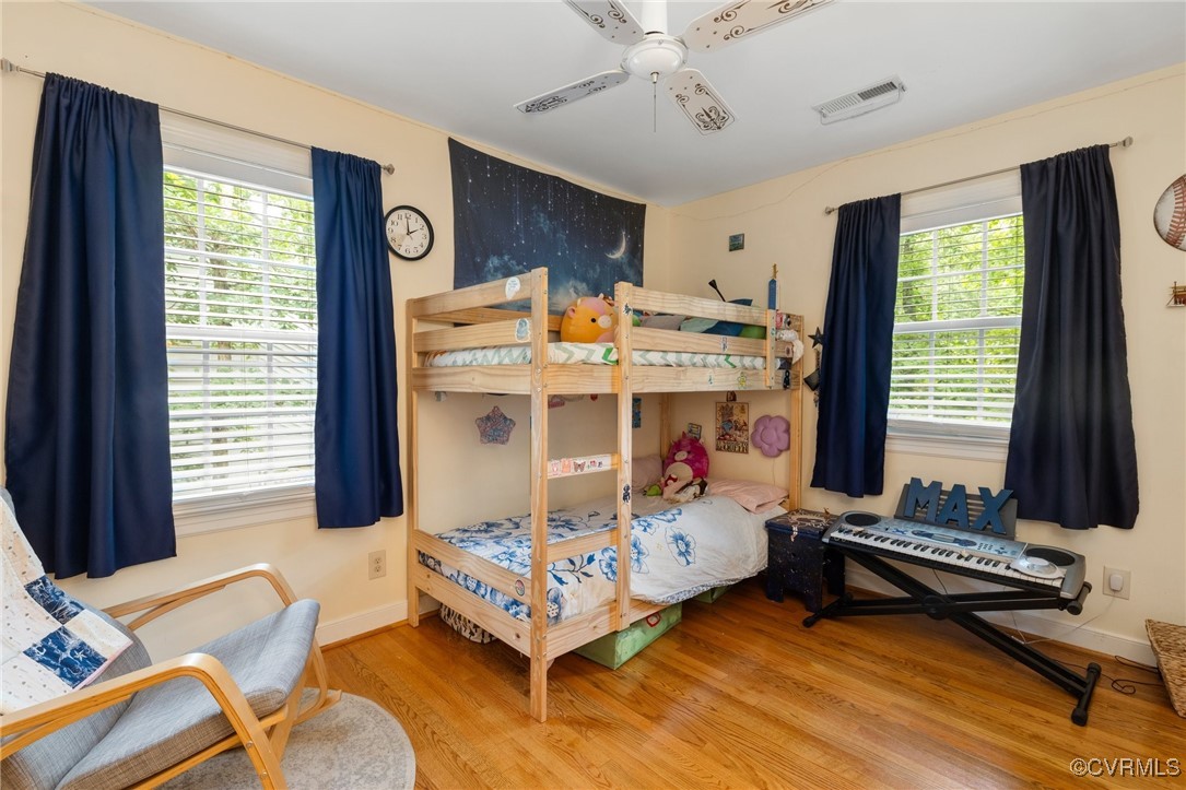 8264 Siege Road Mechanicsville, VA 23111 - Photo 16 of 29 a bed room with a bed and a window