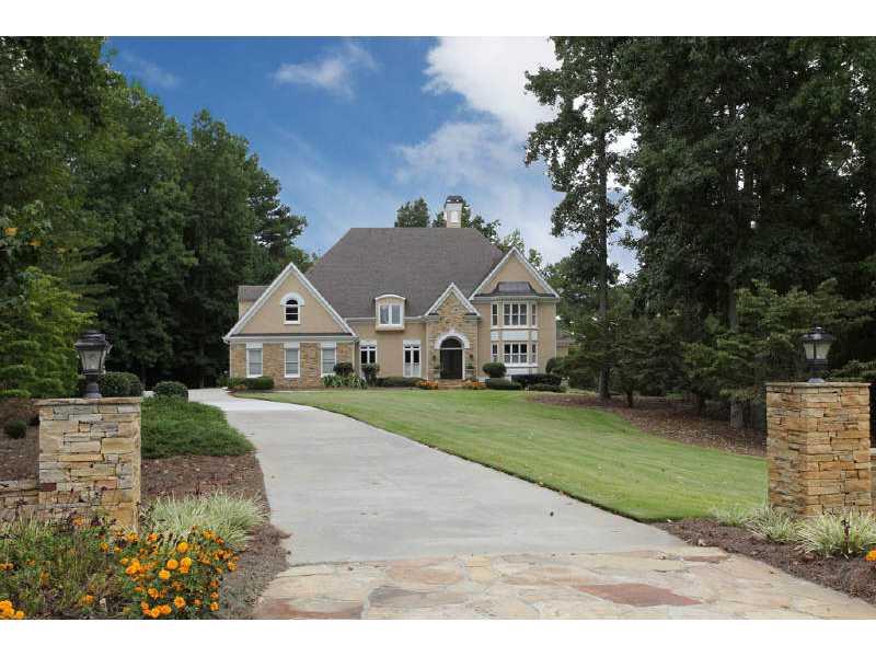 12485 King Road Roswell, GA 30075 - Photo 1 of 1 Exterior Front. Welcome Home! Minutes to Historic Roswell with Easy Access to GA 400.
