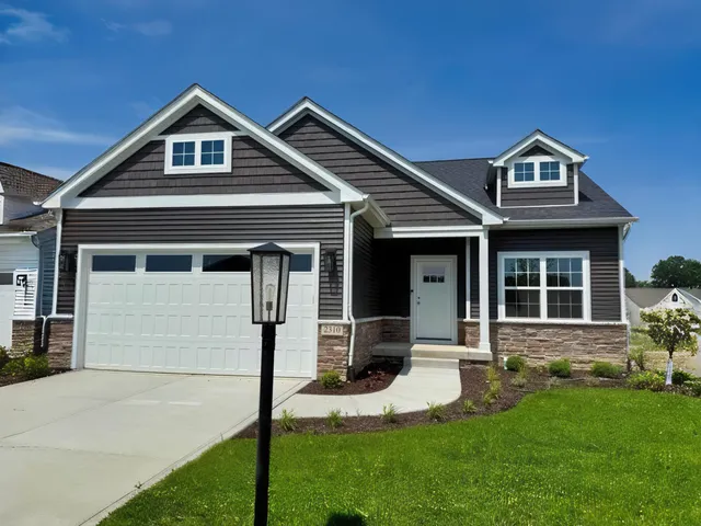 $439,900 | 2310 Redwood Lane, Chesterton, IN 46304