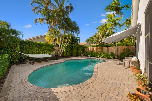 $540,000 | 6667 Northwest 25th Avenue, Boca Raton, FL 33496