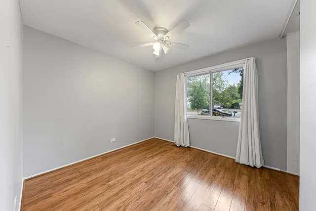 $324,900 | 1133 Bramble Avenue, Bolingbrook, IL 60490