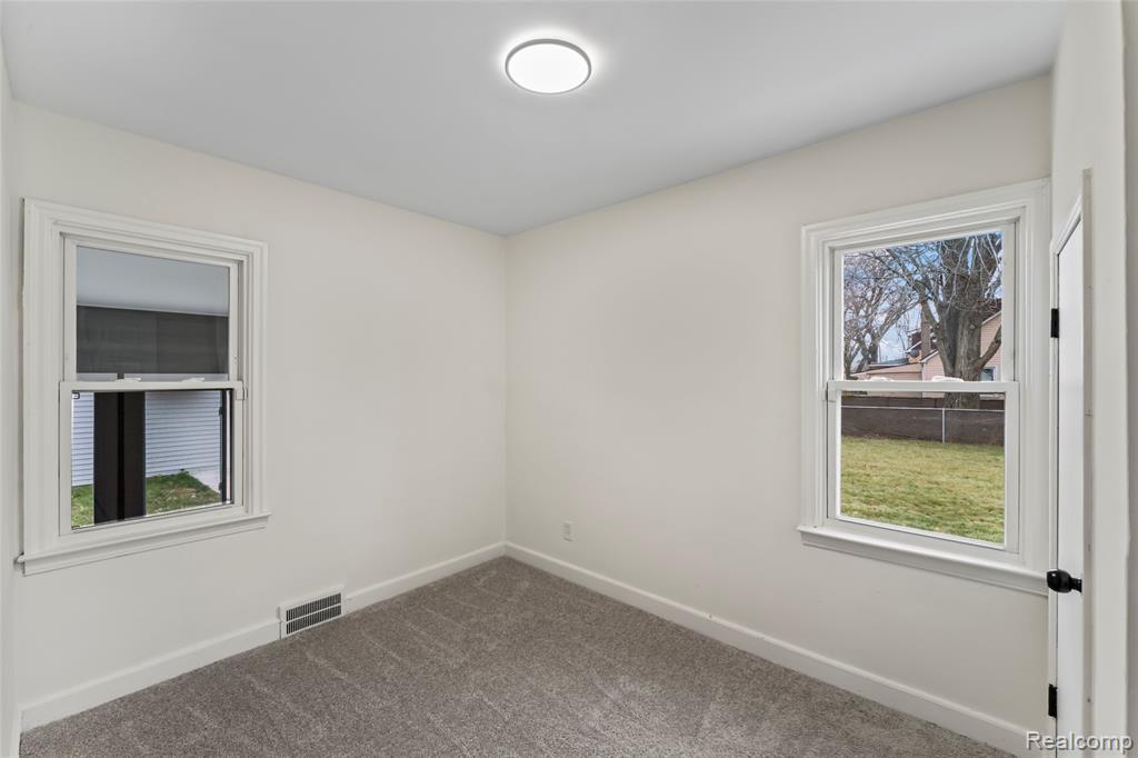 235 Goodell Street River Rouge, MI 48218 - Photo 17 of 40 Gallery Image 17
