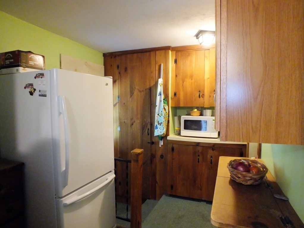 211 Green River Road Greenfield, MA 01301 - Photo 9 of 22 Gallery Image 9