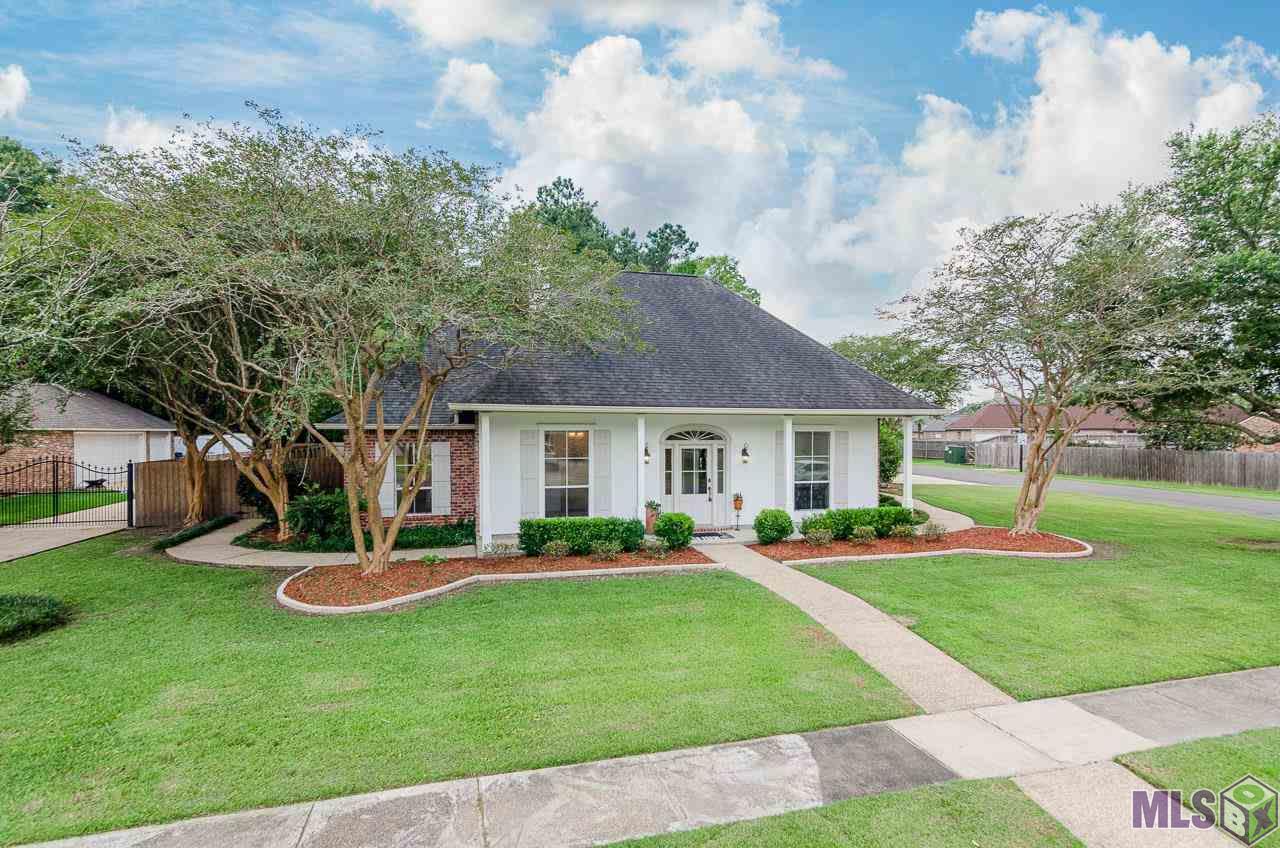 16022 Indigo Ridge Avenue Baton Rouge, LA 70817 - Photo 1 of 26