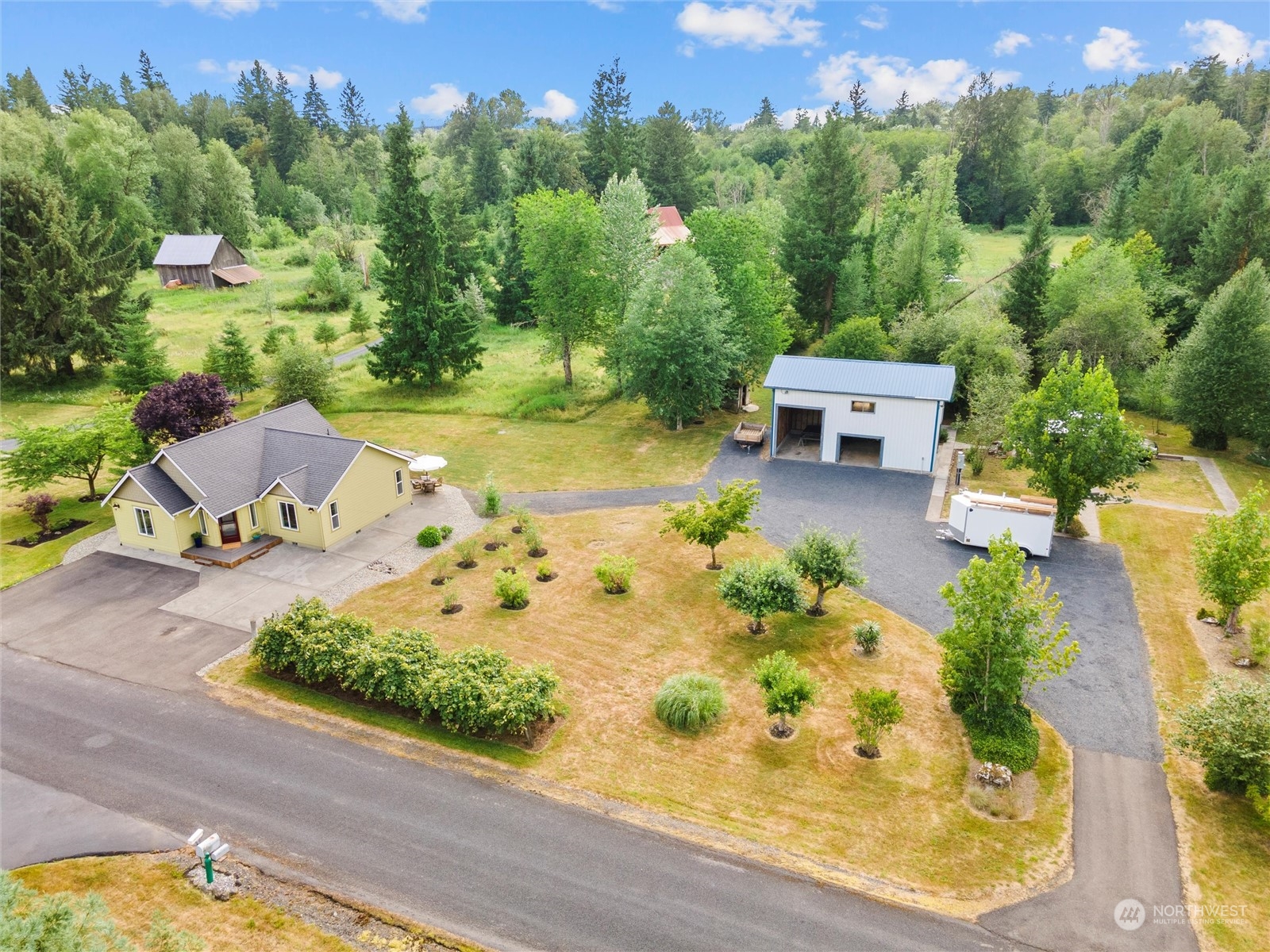 173 Berg Road Onalaska, WA 98570 - Photo 3 of 33 Gallery Image 3