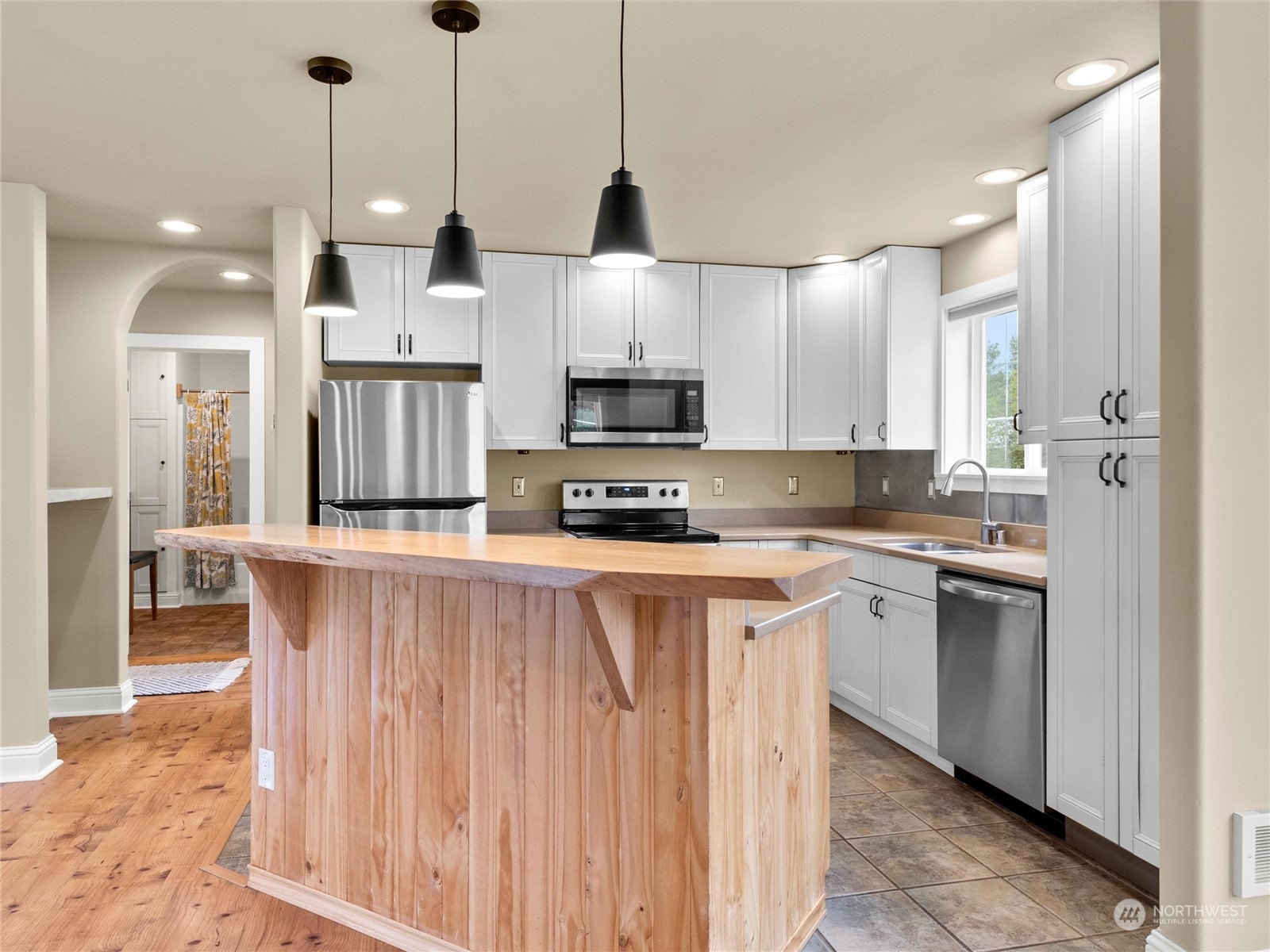 173 Berg Road Onalaska, WA 98570 - Photo 10 of 33 Gallery Image 10