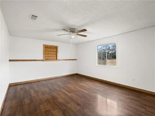 $215,000 | 2795 A&j Road, Jennings, LA 70546