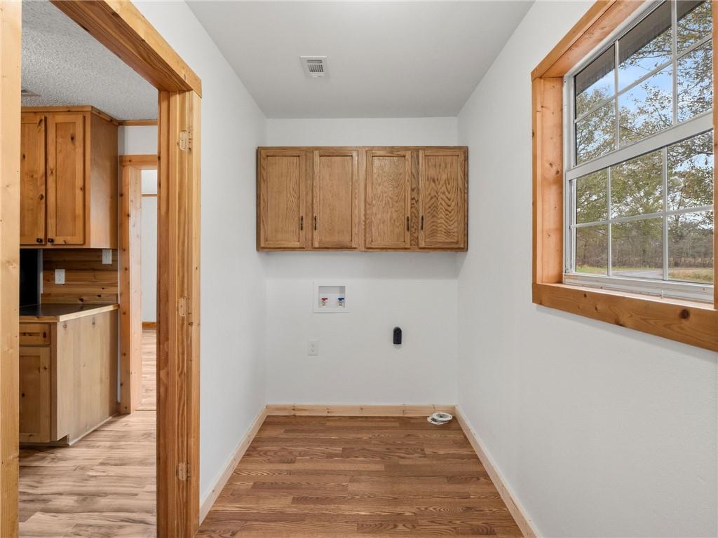 2795 A&j Road Jennings, LA 70546 - Photo 17 of 20