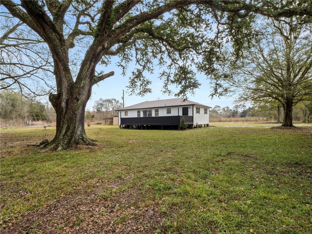 2795 A&j Road Jennings, LA 70546 - Photo 3 of 20